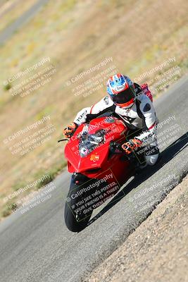 media/Oct-15-2023-TrackXperience (Sun) [[85198ff50b]]/Group 3/session 2 turn 11/